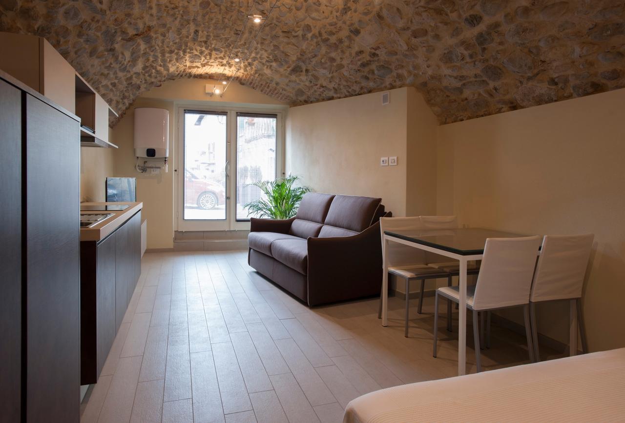 La Bellavita Del Garda Luxury Apartments San Felice del Benaco Εξωτερικό φωτογραφία